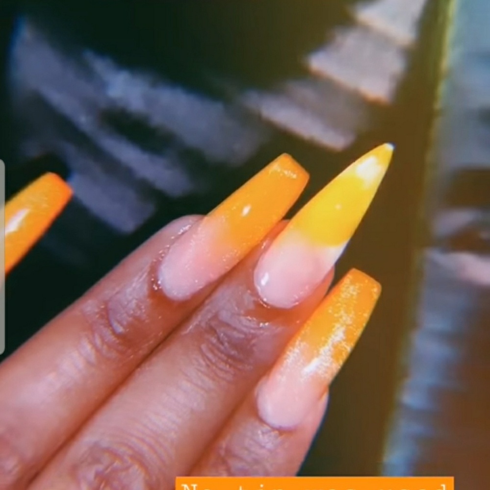 Meet your Posher, Andrea